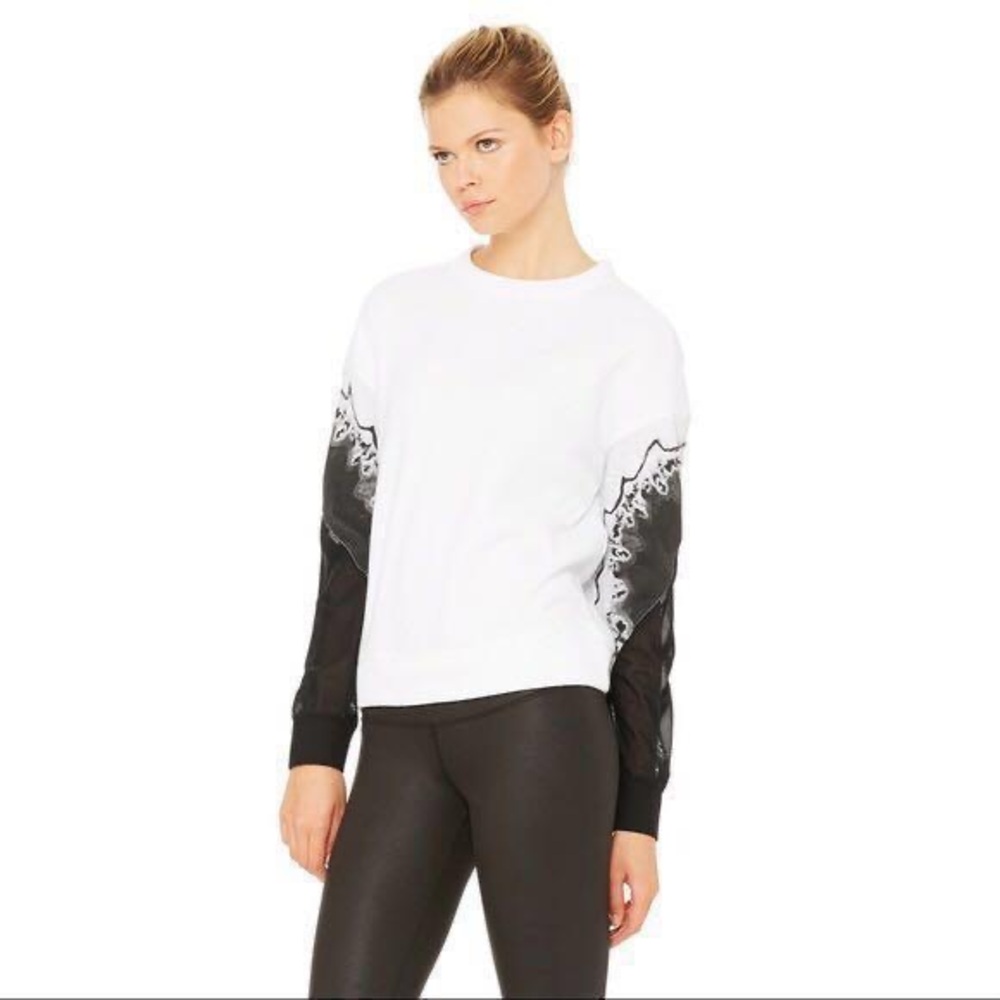 ALO Yoga White Modal Blend Top Size M